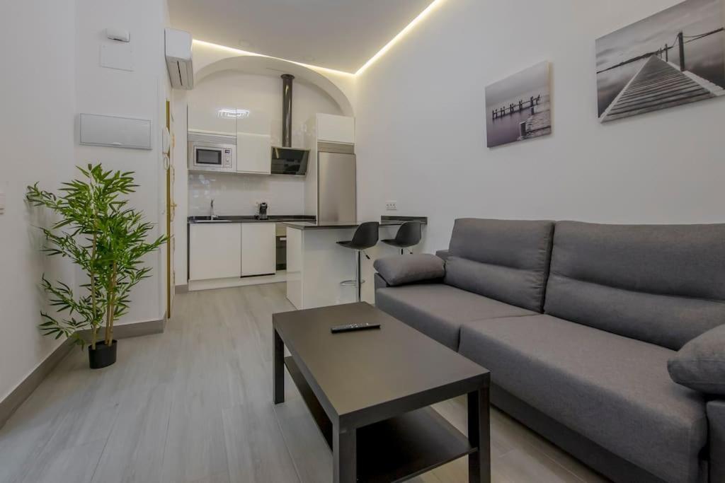 Suara Apartamentos 2 Madrid Ngoại thất bức ảnh