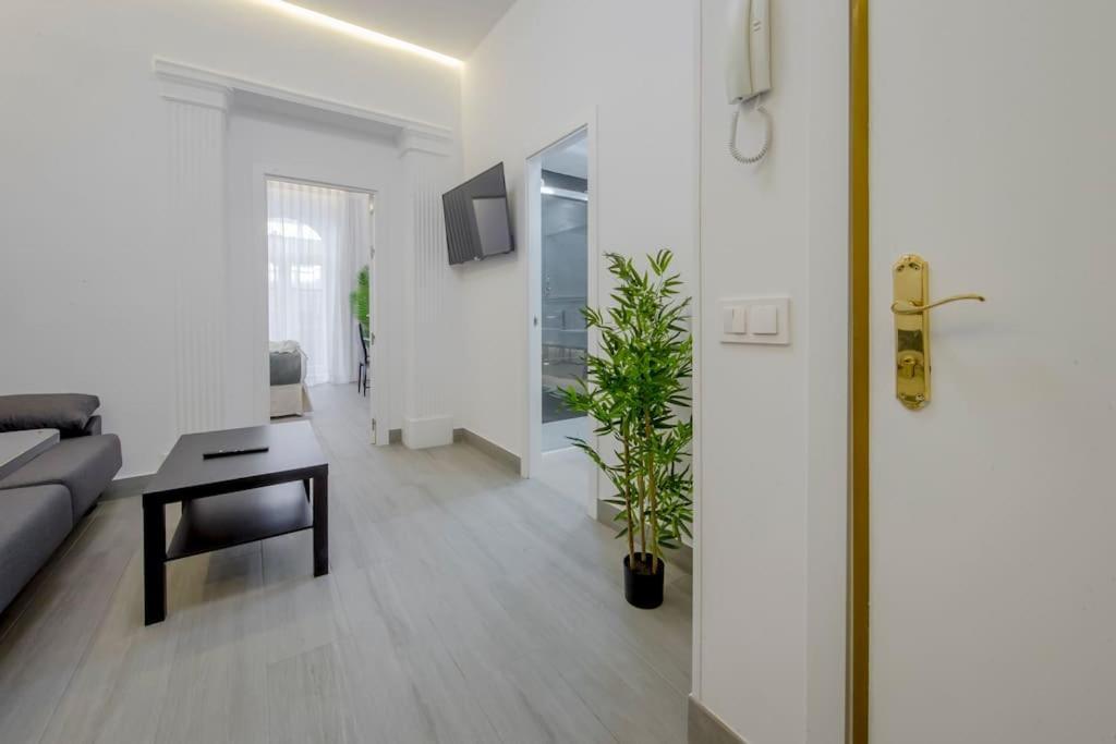 Suara Apartamentos 2 Madrid Ngoại thất bức ảnh